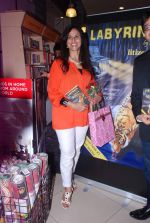 Shobha De at Labyrinth book launch in Crossword, Mumbai on 12th July 2012 (13).JPG